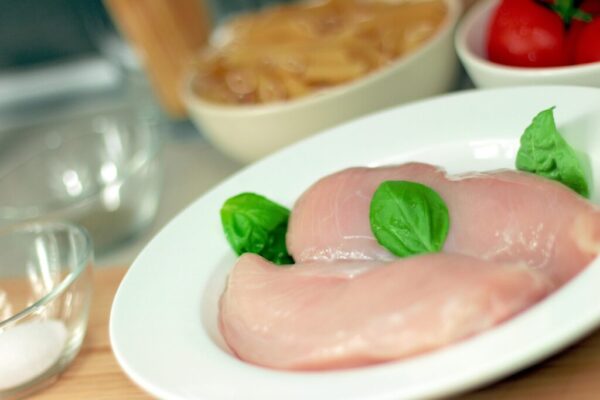 【スパイシーカレーソテー】栄養とボディメイクに良い理由