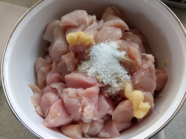 【鶏むね肉のふんわり揚げ】10食分の作り方